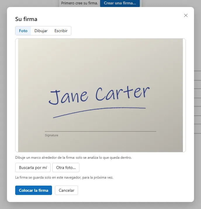 Se dibuja un marco alrededor de la firma en la foto; el papel desaparece y solo queda la tinta azul